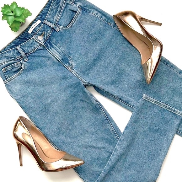 PacSun Denim - PacSun Mom Jean Medium Light Wash High Rise Jeans Size 25
